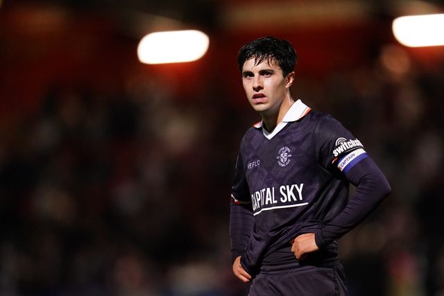 Liam Walsh of Luton Town during the Sky Bet League One match Stevenage vs Luton Town at Lamex Stadium, Stevenage, United Kingdom on 10 September 2026

(Photo by Harvey Murphy/News Images)