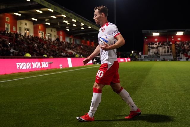 Dan Kemp of Stevenage during the Sky Bet League One match Stevenage vs Luton Town at Lamex Stadium, Stevenage, United Kingdom on 10 September 2026

(Photo by Harvey Murphy/News Images)
