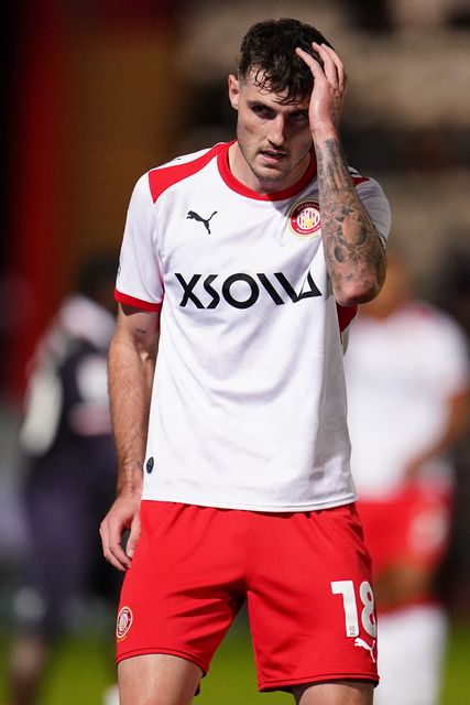 Oliver Sanderson of Stevenage during the Sky Bet League One match Stevenage vs Luton Town at Lamex Stadium, Stevenage, United Kingdom on 10 September 2026

(Photo by Harvey Murphy/News Images)