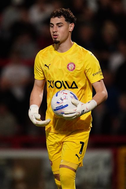 Stevenage goalkeeper Tommy Setford during the Sky Bet League One match Stevenage vs Luton Town at Lamex Stadium, Stevenage, United Kingdom on 10 September 2026

(Photo by Harvey Murphy/News Images)