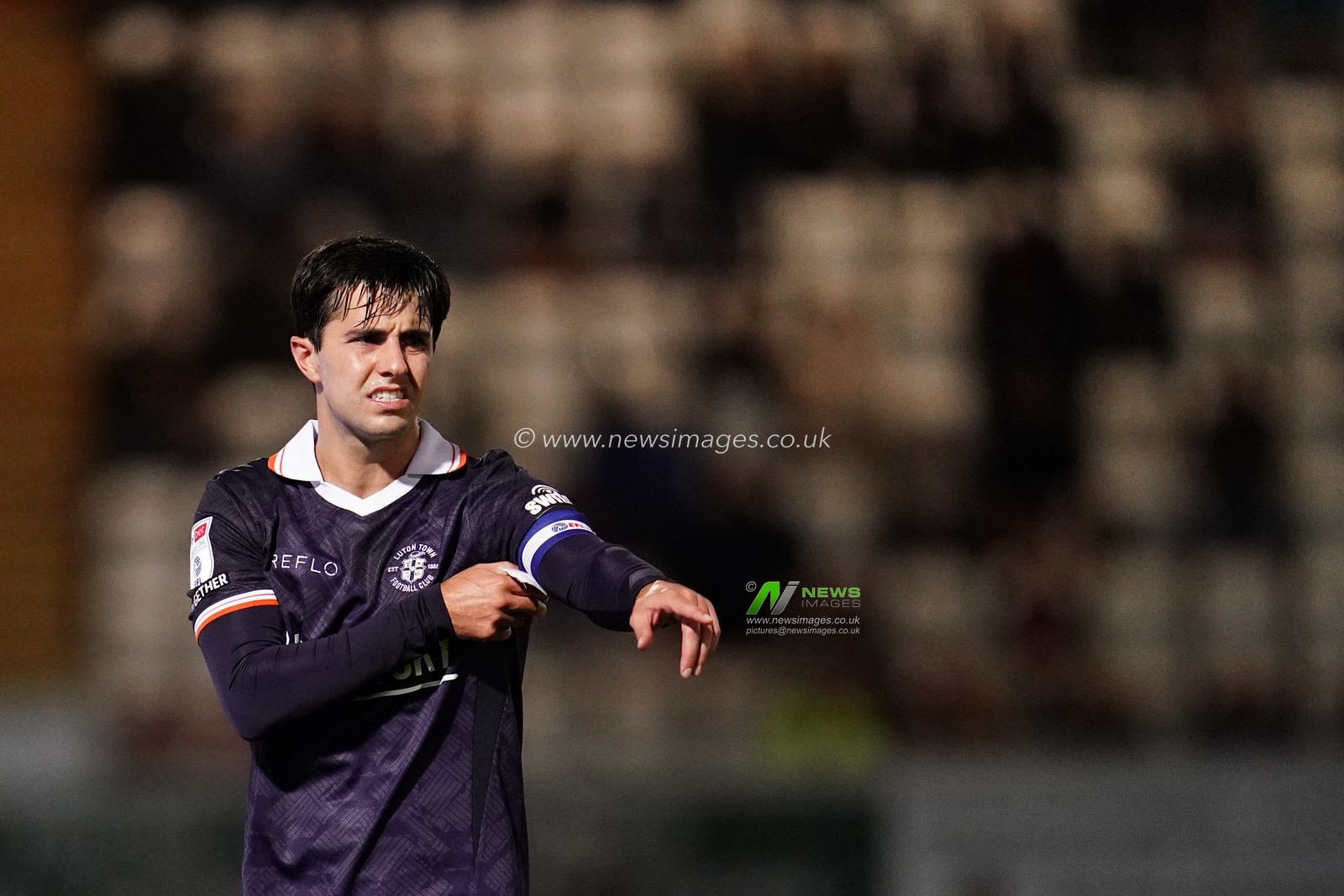 Liam Walsh of Luton Town during the Sky Bet League One match Stevenage vs Luton Town at Lamex Stadium, Stevenage, United Kingdom on 10 September 2026

(Photo by Harvey Murphy/News Images)