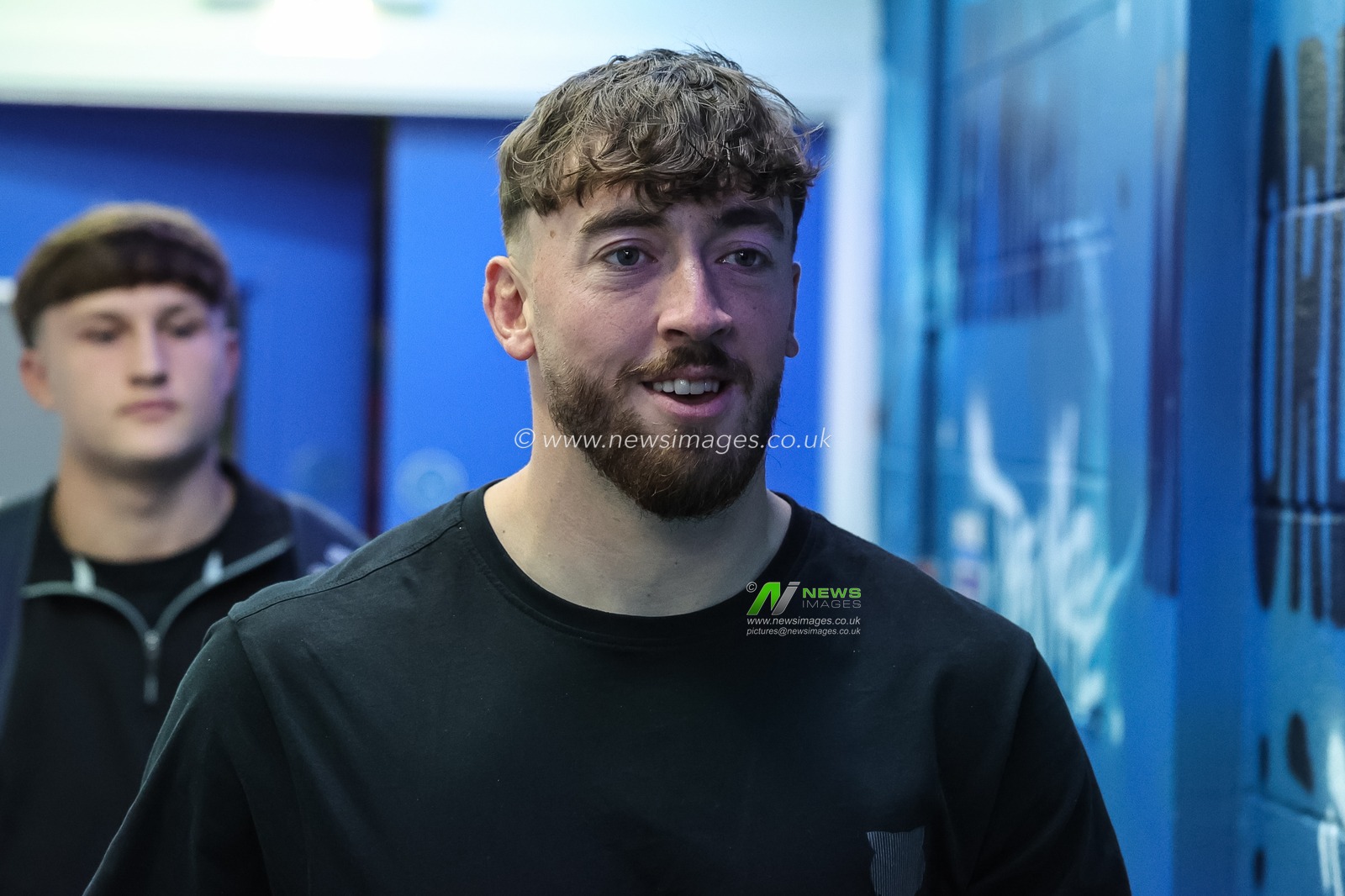 Matty Ashton of Warrington Wolves arrives during the Betfred Super League round 27 match Warrington Wolves vs Toulouse Olympique at The Halliwell Jones Stadium, Warrington, United Kingdom on 11 September 2026

(Photo by Mark Cosgrove/News Images)