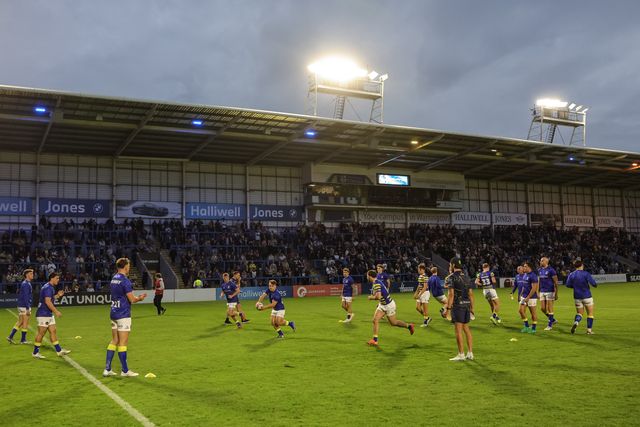 Warrington players in the pre-game warm up during the Betfred Super League round 27 match Warrington Wolves vs Toulouse Olympique at The Halliwell Jones Stadium, Warrington, United Kingdom on 11 September 2026

(Photo by Mark Cosgrove/News Images)