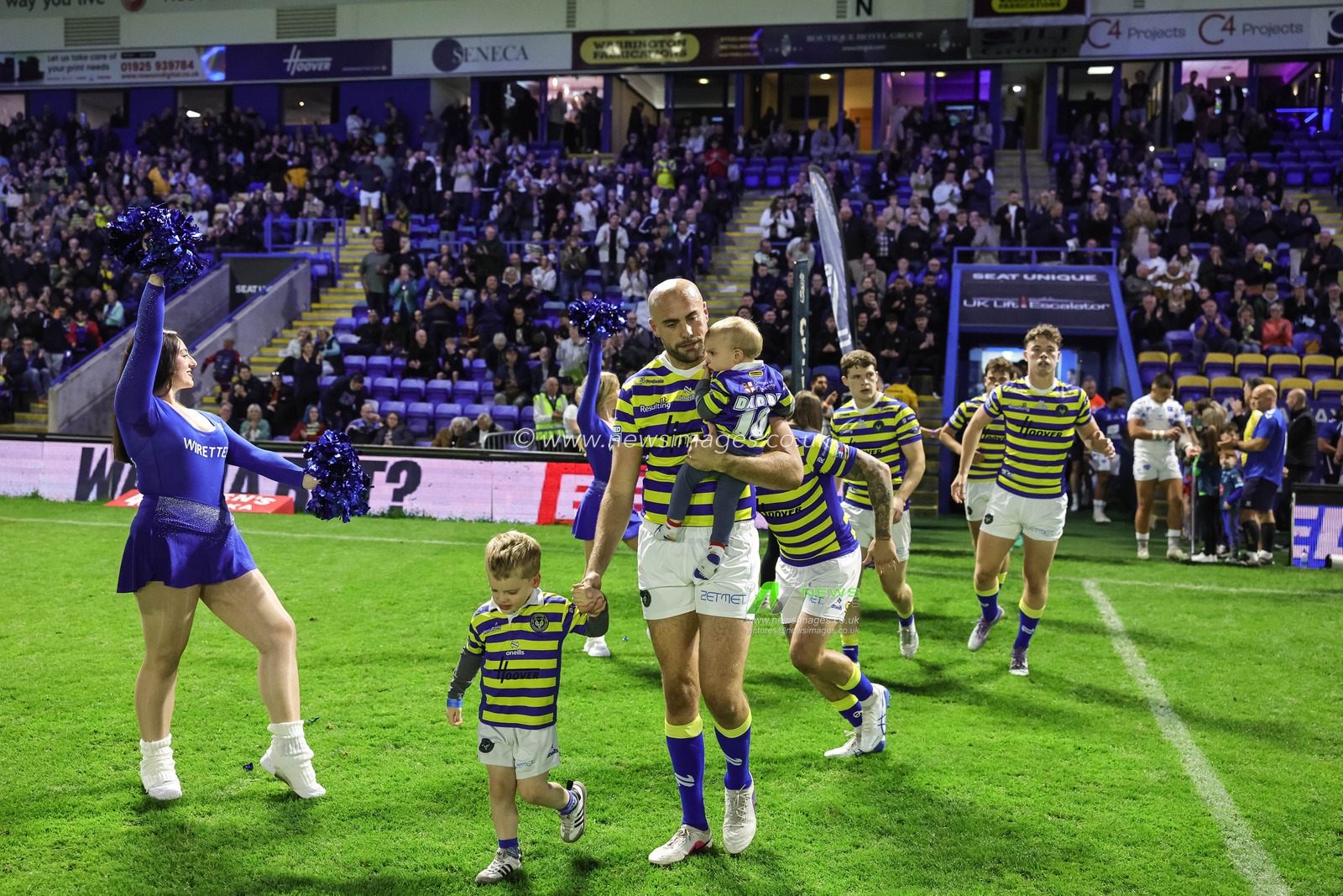 Betfred Super League round 27 Warrington Wolves v Toulouse Olympique