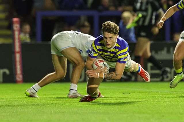 Arron Lindop of Warrington Wolves goes over for a try during the Betfred Super League round 27 match Warrington Wolves vs Toulouse Olympique at The Halliwell Jones Stadium, Warrington, United Kingdom on 11 September 2026

(Photo by Mark Cosgrove/News Images)
