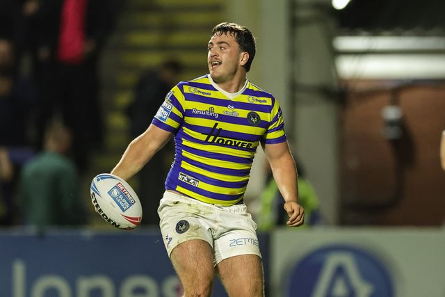 Max Wood of Warrington Wolves celebrates his try during the Betfred Super League round 27 match Warrington Wolves vs Toulouse Olympique at The Halliwell Jones Stadium, Warrington, United Kingdom on 11 September 2026

(Photo by Mark Cosgrove/News Images)