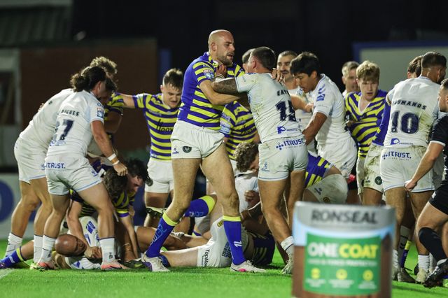 Tempers flare during the Betfred Super League round 27 match Warrington Wolves vs Toulouse Olympique at The Halliwell Jones Stadium, Warrington, United Kingdom on 11 September 2026

(Photo by Mark Cosgrove/News Images)