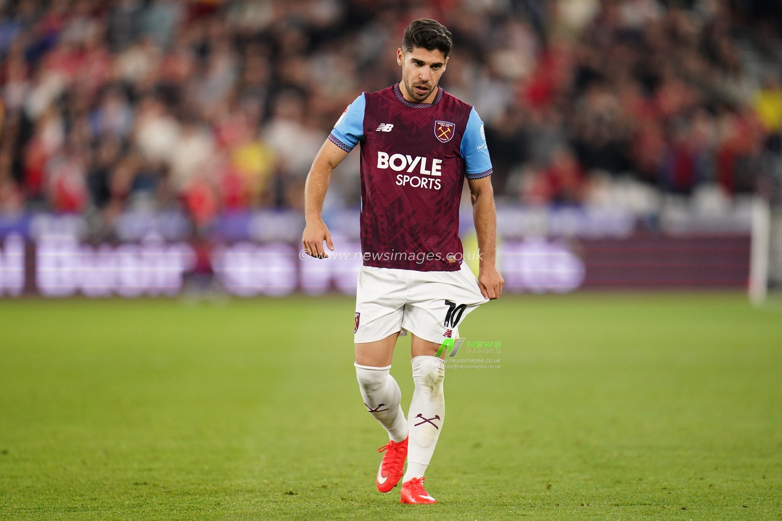 Sky Bet Championship: West Ham United v Wrexham