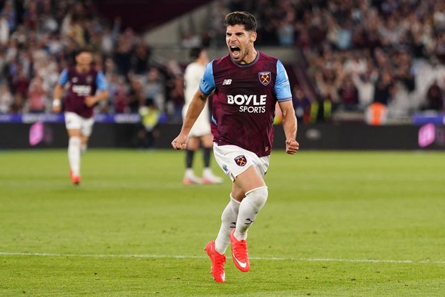 Manor Solomon of West Ham United after his goal during the Sky Bet Championship match West Ham United vs Wrexham at London Stadium, London, United Kingdom on 11 September 2026

(Photo by Harvey Murphy/News Images)