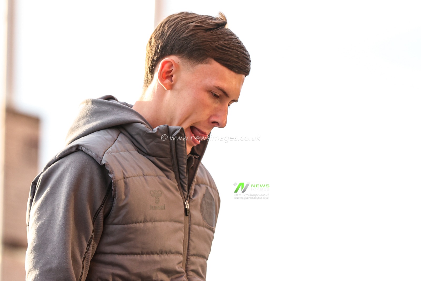 Chris Rigg of Sunderland arrives during the Premier League match Sunderland vs Arsenal at Stadium Of Light, Sunderland, United Kingdom on 12 September 2026

(Photo by Alfie Cosgrove/News Images)