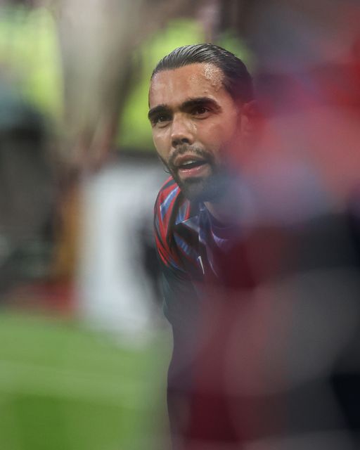 Arsenal goalkeeper David Raya in the pregame warmup session during the Premier League match Sunderland vs Arsenal at Stadium Of Light, Sunderland, United Kingdom on 12 September 2026

(Photo by Alfie Cosgrove/News Images)