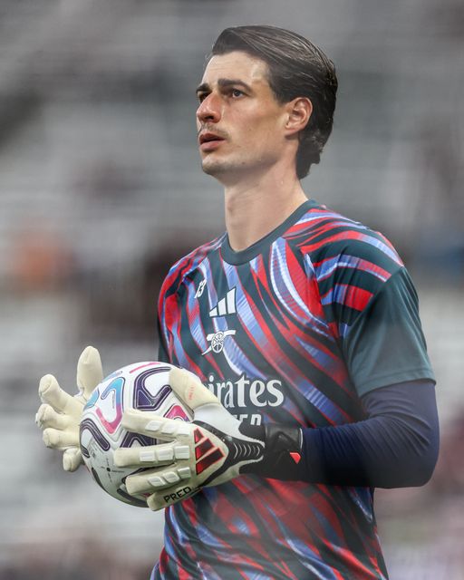 Arsenal goalkeeper Kepa Arrizabalaga in the pregame warmup session during the Premier League match Sunderland vs Arsenal at Stadium Of Light, Sunderland, United Kingdom on 12 September 2026

(Photo by Alfie Cosgrove/News Images)