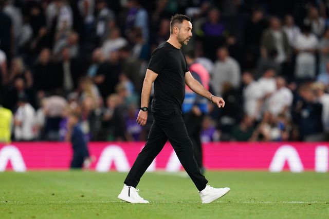 Roberto De Zerbi manager of Tottenham Hotspur at full time during the Premier League match Tottenham Hotspur vs Everton at Tottenham Hotspur Stadium, London, United Kingdom on 12 September 2026

(Photo by Harvey Murphy/News Images)