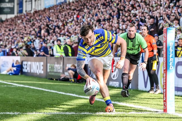 Matty Ashton of Warrington Wolves goes over for a try during the Betfred Super League round 5 match Warrington Wolves vs Castleford Tigers at The Halliwell Jones Stadium, Warrington, United Kingdom on 21 March 2026

(Photo by Alfie Cosgrove/News Images)