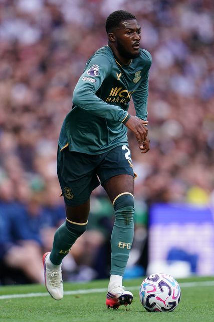 Ainsley Maitland-Niles of Everton with the ball during the Premier League match Tottenham Hotspur vs Everton at Tottenham Hotspur Stadium, London, United Kingdom on 12 September 2026

(Photo by Harvey Murphy/News Images)