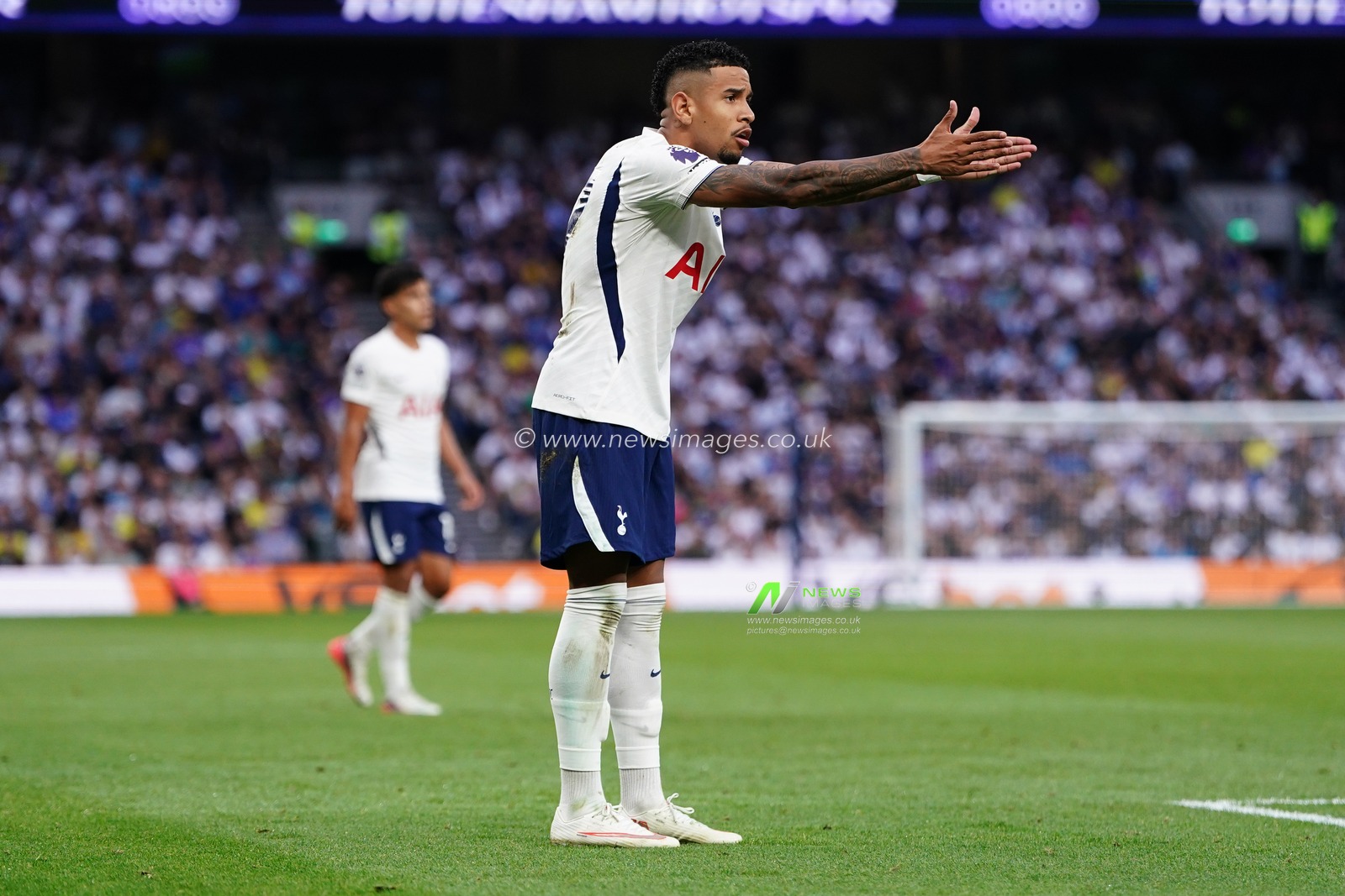 Savio of Tottenham Hotspur during the Premier League match Tottenham Hotspur vs Everton at Tottenham Hotspur Stadium, London, United Kingdom on 12 September 2026

(Photo by Harvey Murphy/News Images)