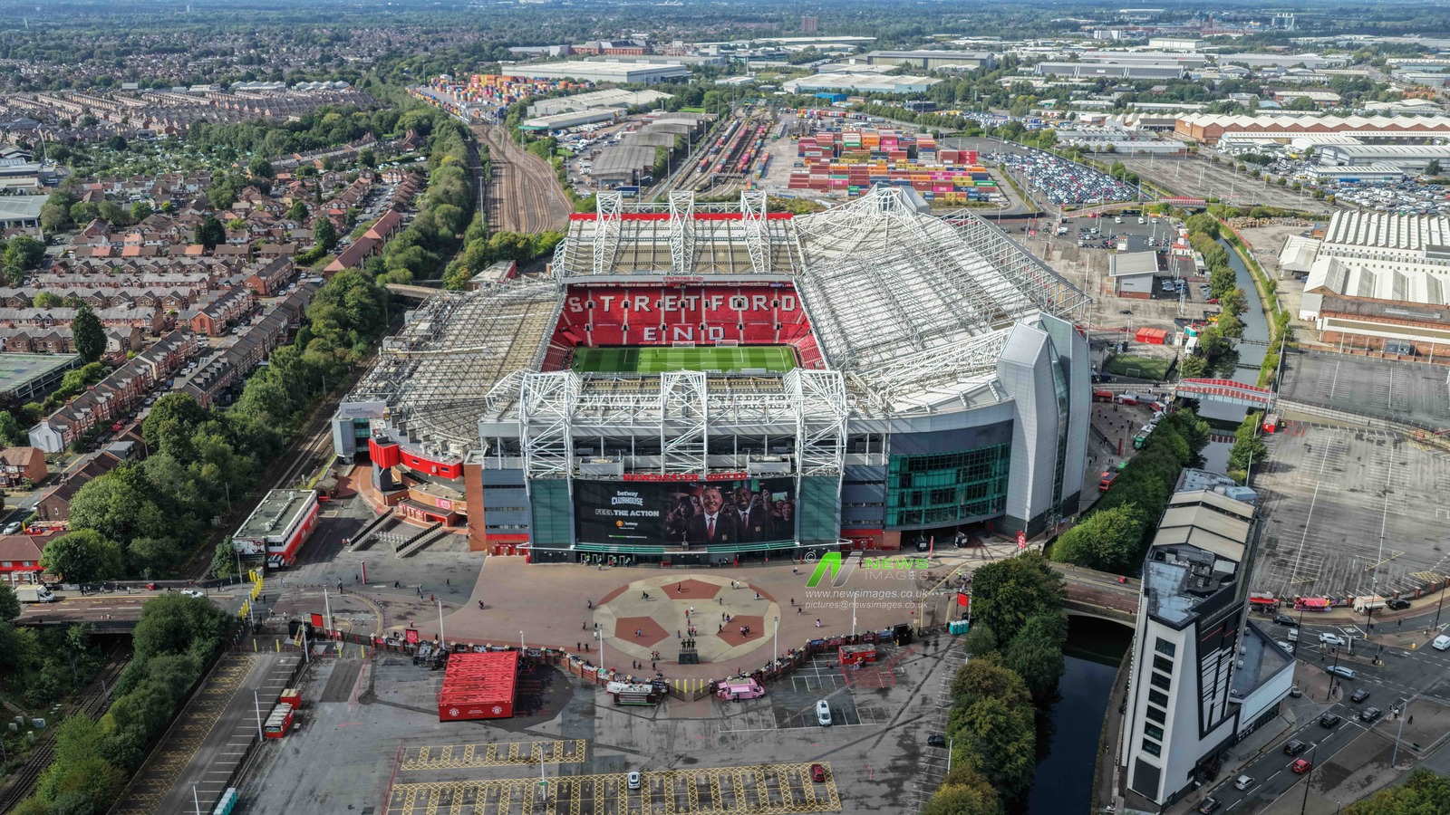 An aerial view of Old Trafford and the Stretford End during the Premier League match Manchester United vs Manchester City at Old Trafford, Manchester, United Kingdom on 13 September 2026

(Photo by Mark Cosgrove/News Images)