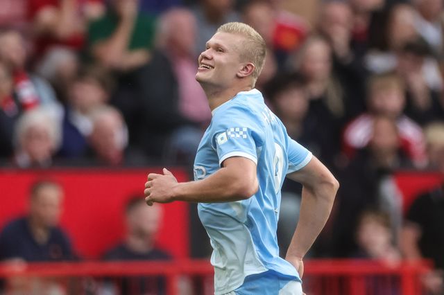 Erling Haaland of Manchester City celebrates his goal to make it 0-1 during the Premier League match Manchester United vs Manchester City at Old Trafford, Manchester, United Kingdom on 13 September 2026

(Photo by Mark Cosgrove/News Images)