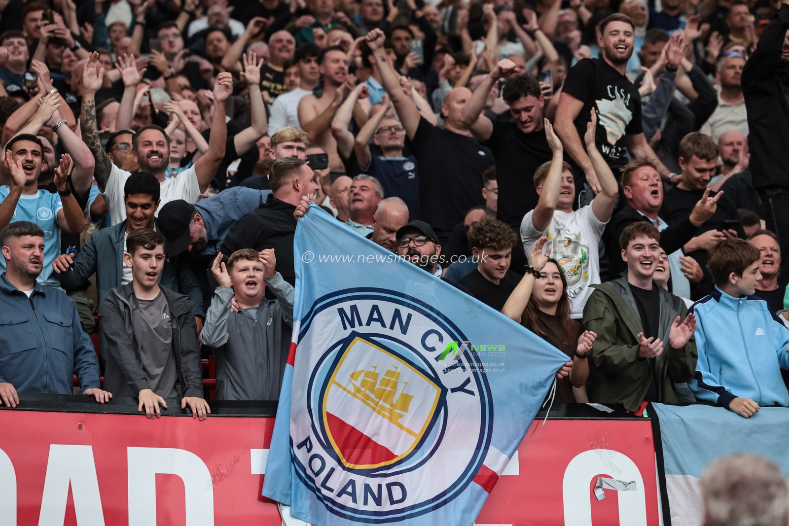 City fans celebrate the 0-1 win during the Premier League match Manchester United vs Manchester City at Old Trafford, Manchester, United Kingdom on 13 September 2026

(Photo by Mark Cosgrove/News Images)