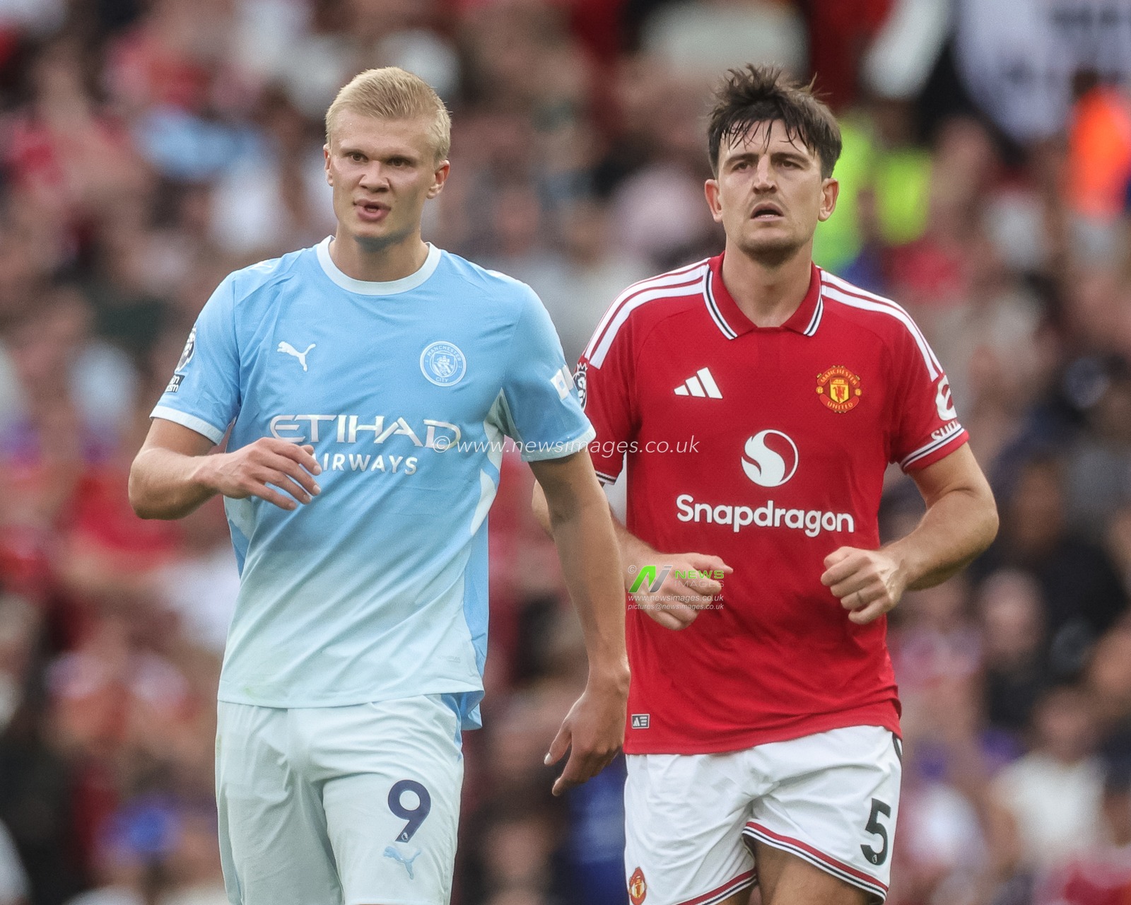 Erling Haaland of Manchester City and Harry Maguire of Manchester United during the Premier League match Manchester United vs Manchester City at Old Trafford, Manchester, United Kingdom on 13 September 2026

(Photo by Mark Cosgrove/News Images)