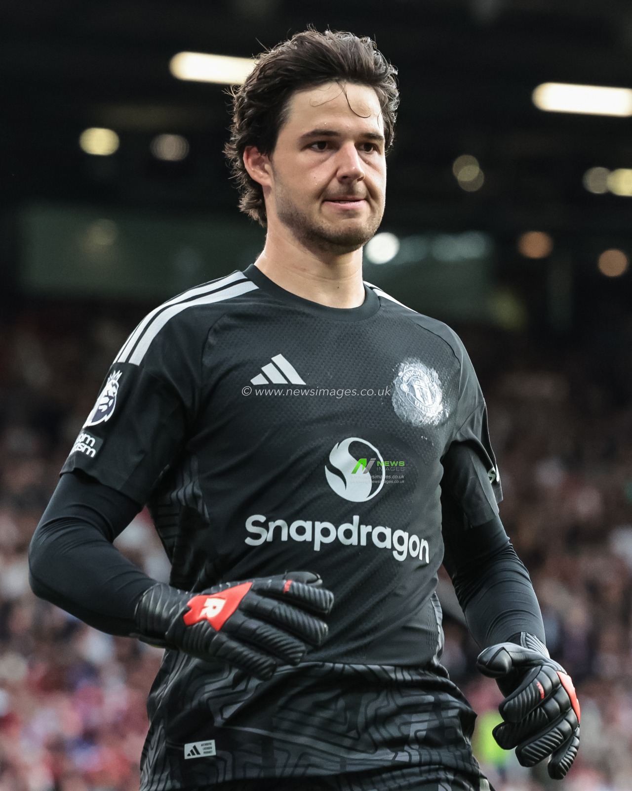 Manchester United goalkeeper Senne Lammens during the Premier League match Manchester United vs Manchester City at Old Trafford, Manchester, United Kingdom on 13 September 2026

(Photo by Mark Cosgrove/News Images)
