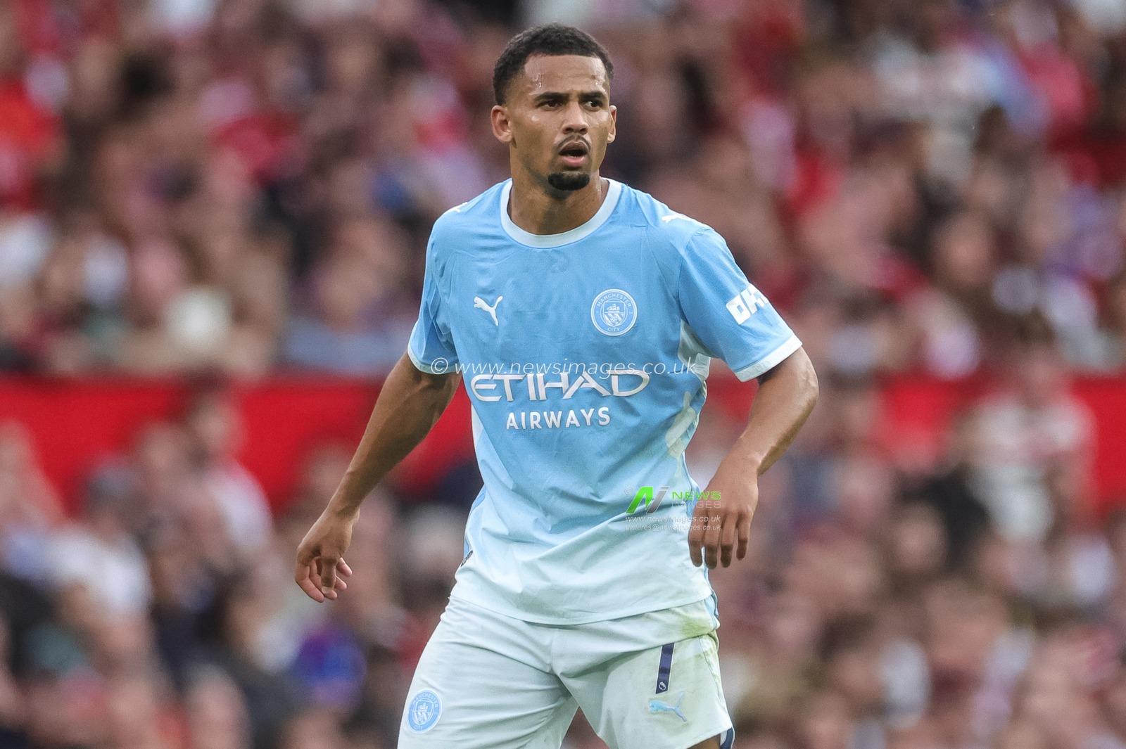 Iliman Ndiaye of Manchester City during the Premier League match Manchester United vs Manchester City at Old Trafford, Manchester, United Kingdom on 13 September 2026

(Photo by Mark Cosgrove/News Images)
