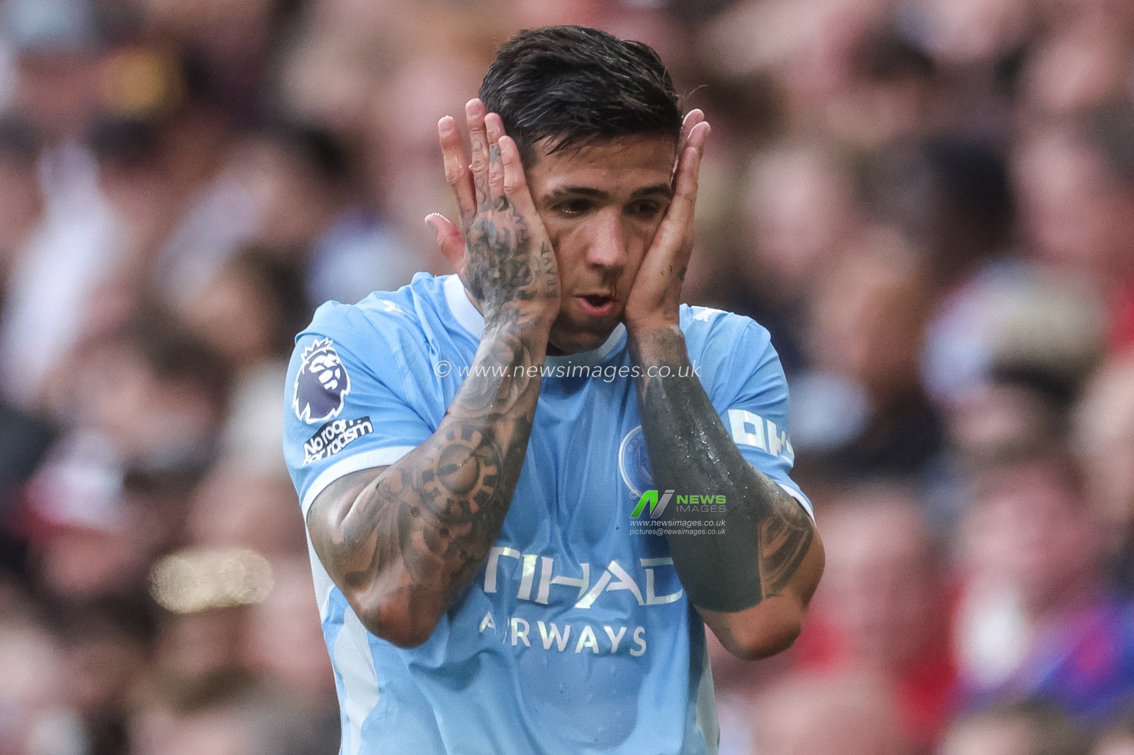 Enzo Fernandez of Manchester City reacts after being substituted during the Premier League match Manchester United vs Manchester City at Old Trafford, Manchester, United Kingdom on 13 September 2026

(Photo by Mark Cosgrove/News Images)