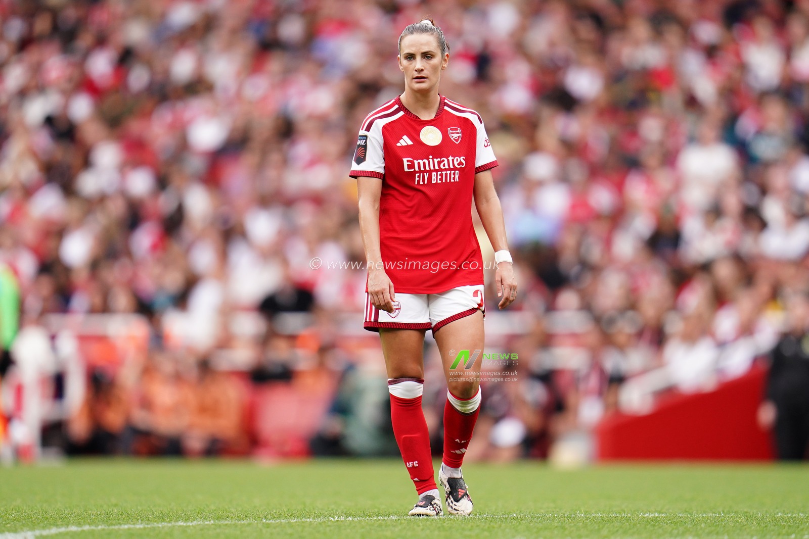 Emily Fox of Arsenal during the Women's Super League match Arsenal vs Crystal Palace at Emirates, London, United Kingdom on 13 September 2026

(Photo by Harvey Murphy/News Images)