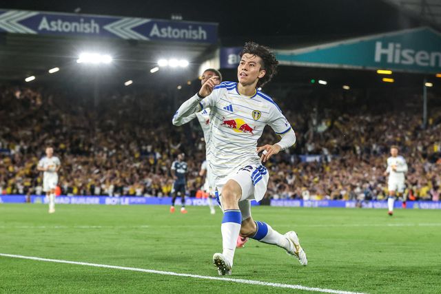 Ao Tanaka of Leeds United celebrates his goal to make it 1-0 during the Premier League match Leeds United vs Newcastle Untied at Elland Road, Leeds, United Kingdom on 14 September 2026

(Photo by Alfie Cosgrove/News Images)