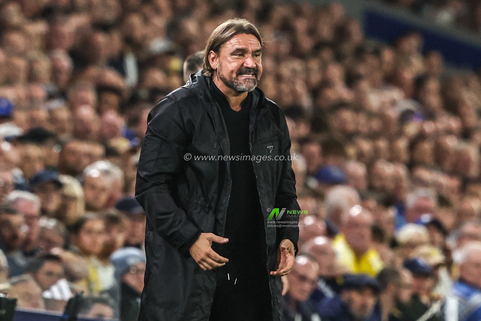 Daniel Farke manager of Leeds United reacts during the Premier League match Leeds United vs Newcastle Untied at Elland Road, Leeds, United Kingdom on 14 September 2026

(Photo by Alfie Cosgrove/News Images)