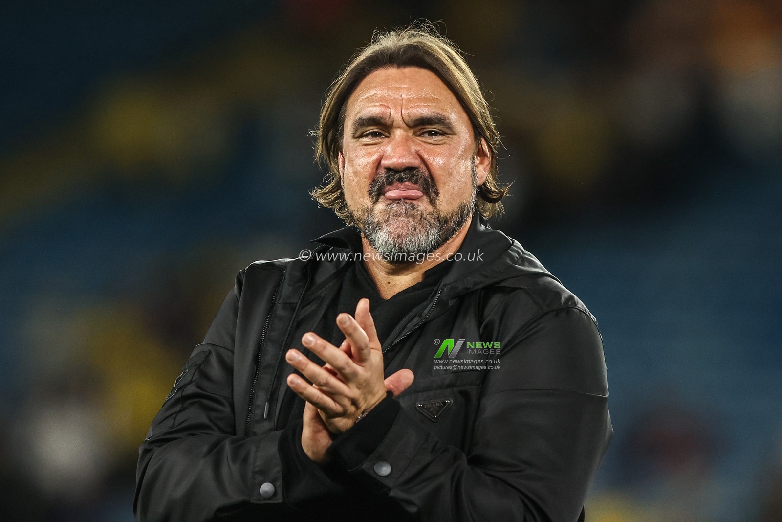 Daniel Farke manager of Leeds United applauds the fans after the game during the Premier League match Leeds United vs Newcastle Untied at Elland Road, Leeds, United Kingdom on 14 September 2026

(Photo by Alfie Cosgrove/News Images)