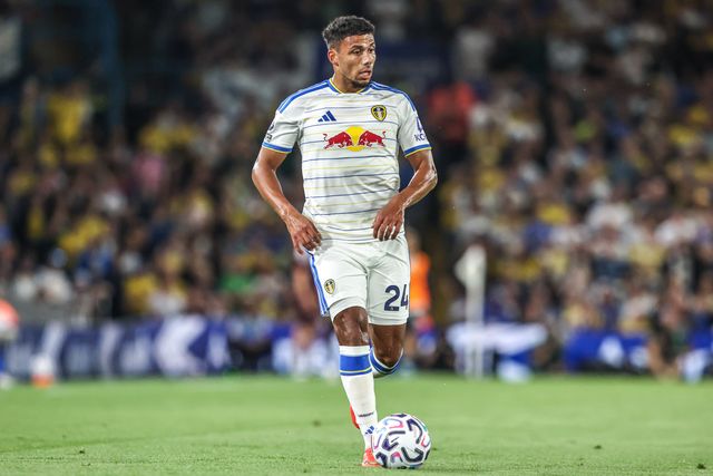 James Justin of Leeds United breaks with the ball during the Premier League match Leeds United vs Newcastle Untied at Elland Road, Leeds, United Kingdom on 14 September 2026

(Photo by Alfie Cosgrove/News Images)
