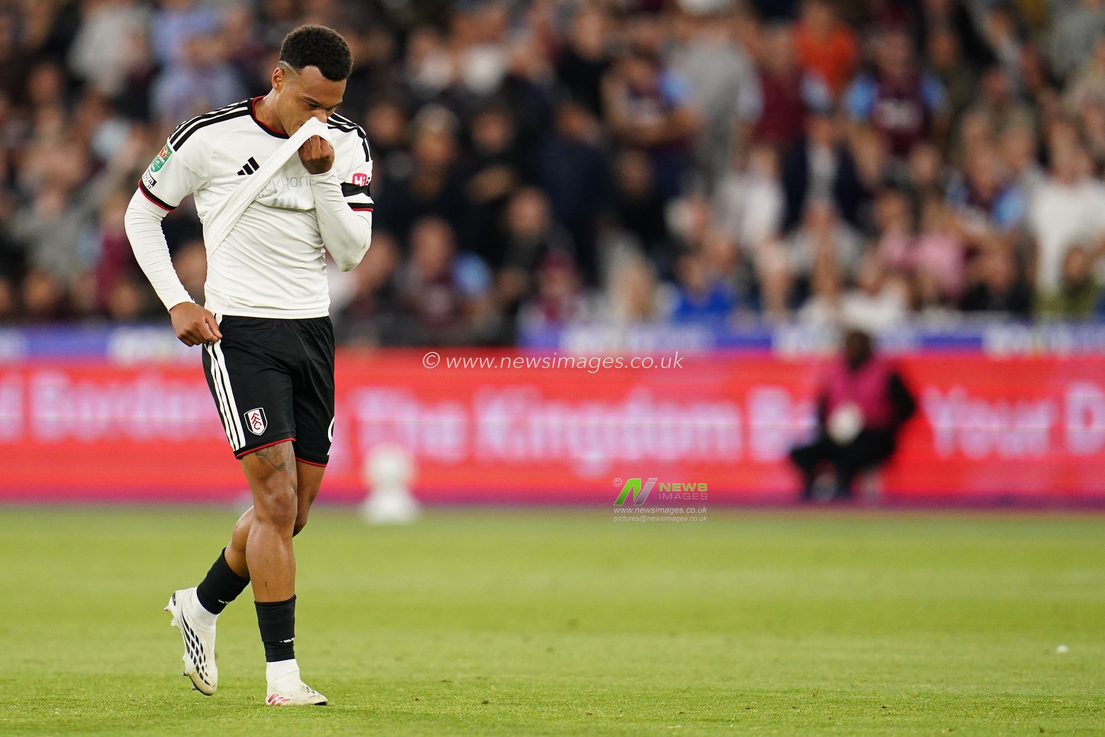 Carabao Cup round 3 West Ham United v Fulham