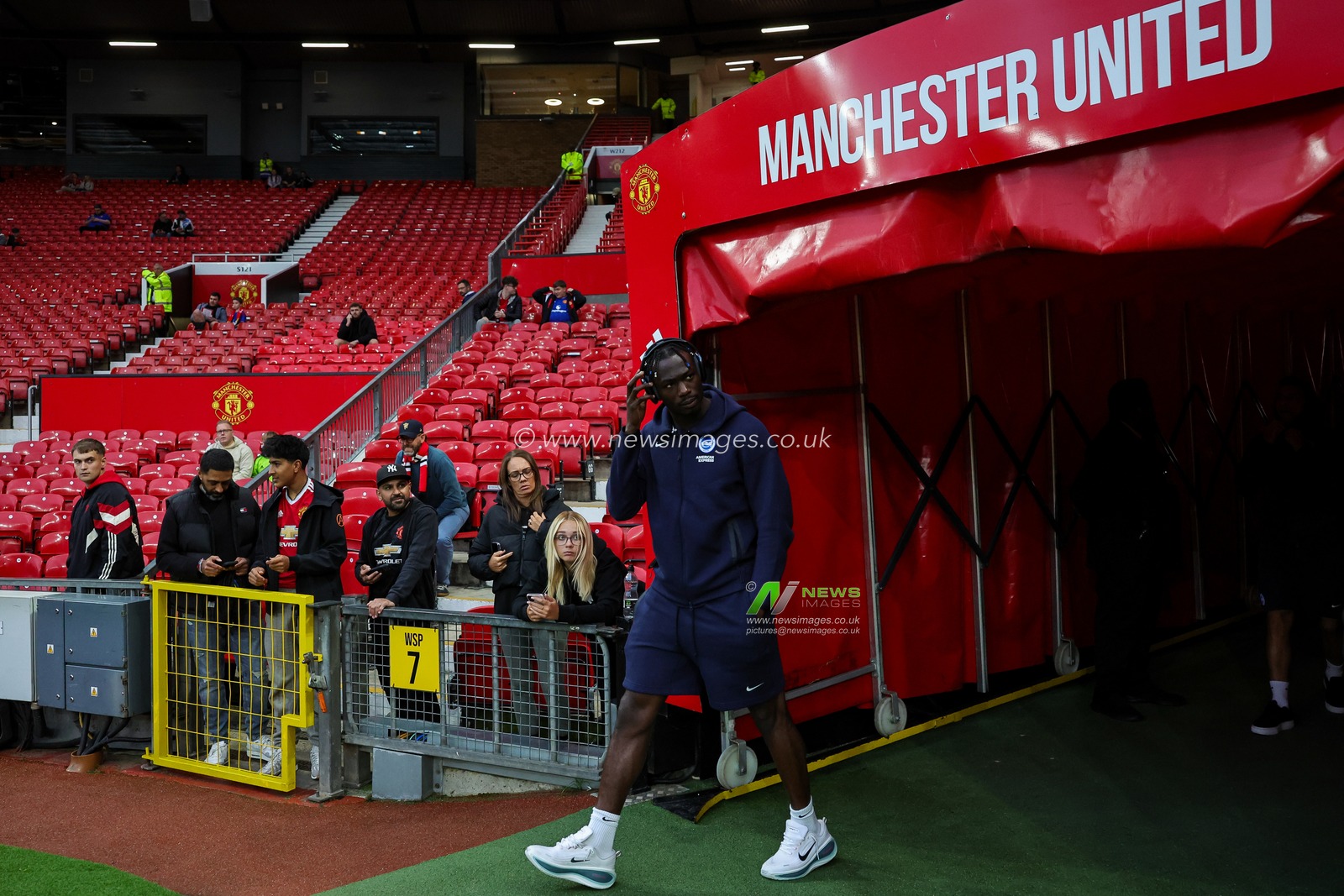 Promise David of Brighton & Hove Albion arrives at the stadium prior to kick off during the Carabao Cup round 3 match Manchester United vs Brighton & Hove Albion at Old Trafford, Manchester, United Kingdom on 16 September 2026

(Photo by Mark Cosgrove/News Images)