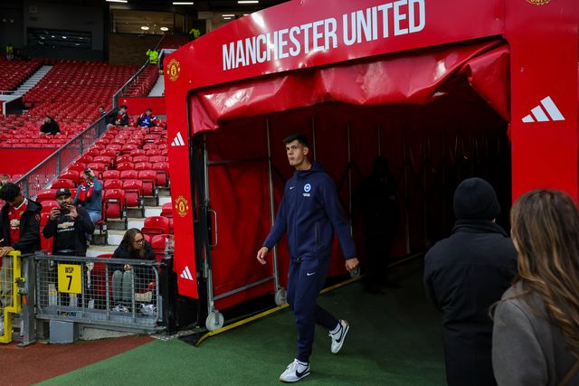 Chema Andres of Brighton & Hove Albion arrives at the stadium prior to kick off during the Carabao Cup round 3 match Manchester United vs Brighton & Hove Albion at Old Trafford, Manchester, United Kingdom on 16 September 2026

(Photo by Mark Cosgrove/News Images)