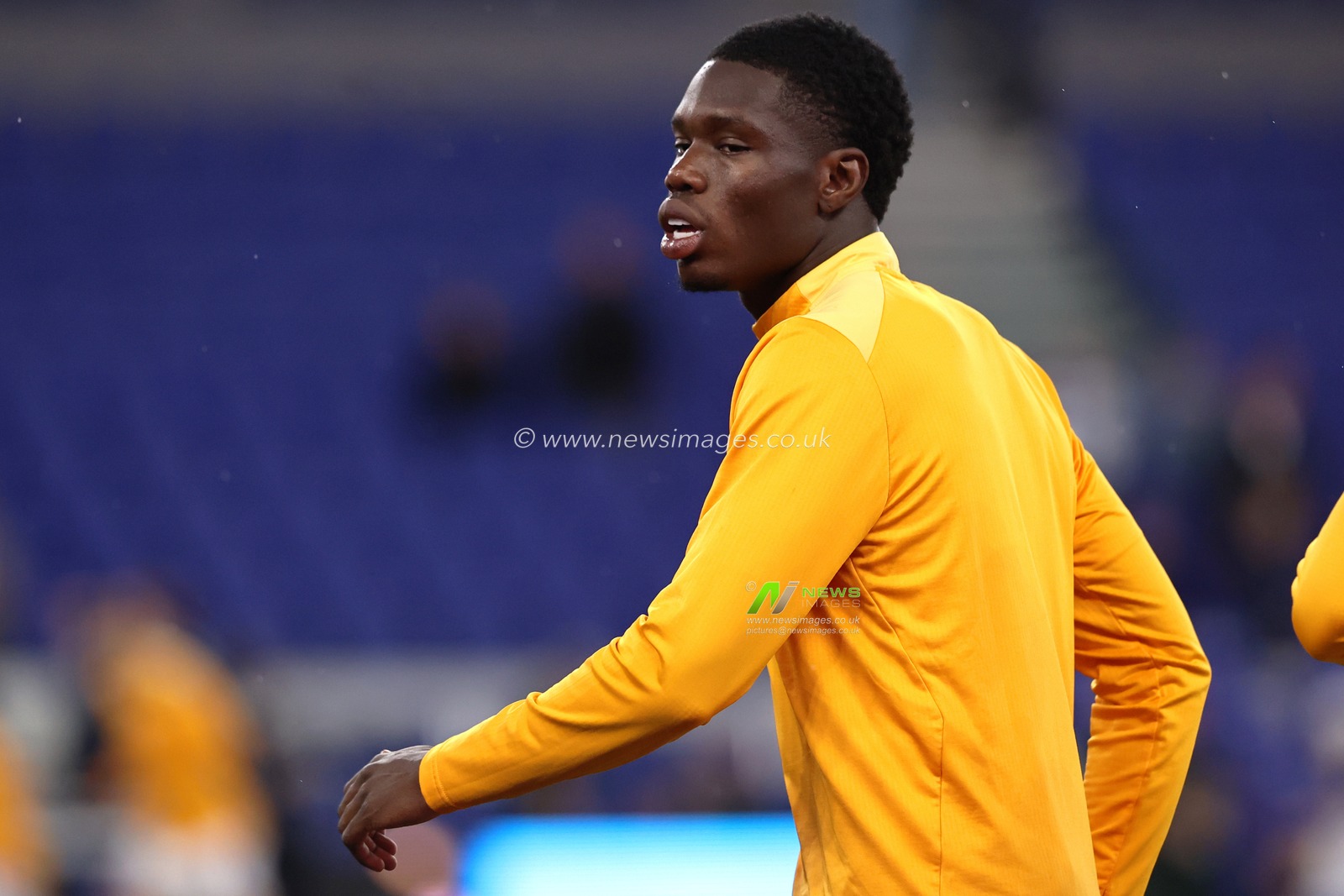 Thierno Barry of Everton in the pregame warmup session during the Carabao Cup round 3 match Everton vs Wolverhampton Wanderers at Hill Dickinson Stadium, Liverpool, United Kingdom on 16 September 2026

(Photo by Alfie Cosgrove/News Images)