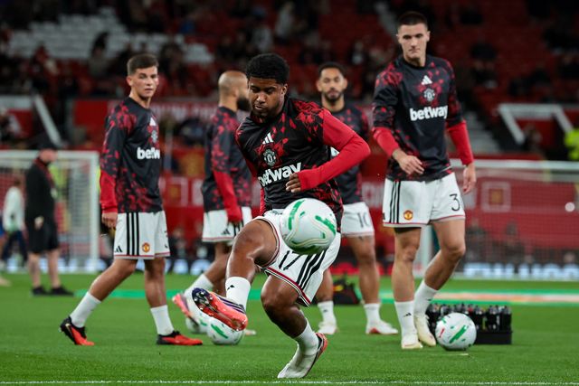 Andrey Santos of Manchester United in the pregame warmup session  during the Carabao Cup round 3 match Manchester United vs Brighton & Hove Albion at Old Trafford, Manchester, United Kingdom on 16 September 2026

(Photo by Mark Cosgrove/News Images)