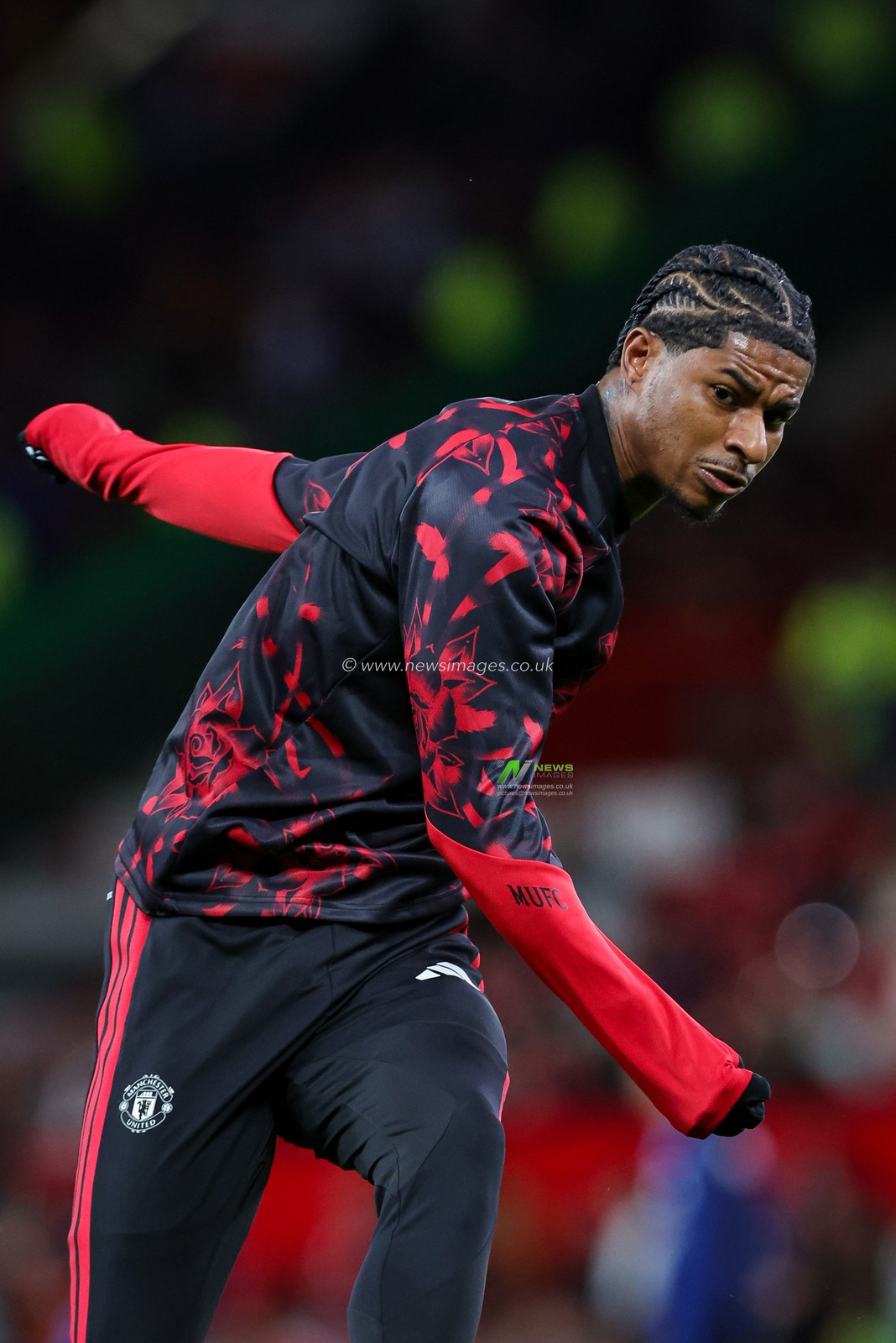Marcus Rashford of Manchester United in the pregame warmup session  during the Carabao Cup round 3 match Manchester United vs Brighton & Hove Albion at Old Trafford, Manchester, United Kingdom on 16 September 2026

(Photo by Mark Cosgrove/News Images)