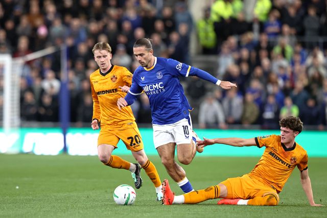 Jack Grealish of Everton breaks with the ball during the Carabao Cup round 3 match Everton vs Wolverhampton Wanderers at Hill Dickinson Stadium, Liverpool, United Kingdom on 16 September 2026

(Photo by Alfie Cosgrove/News Images)