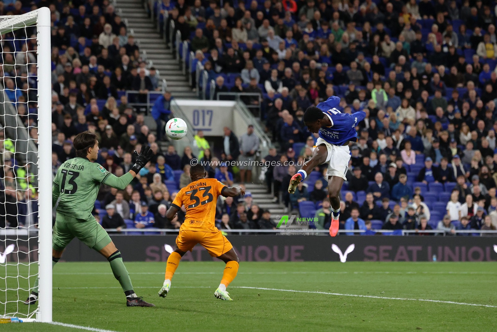 Thierno Barry of Everton heads wide of goal during the Carabao Cup round 3 match Everton vs Wolverhampton Wanderers at Hill Dickinson Stadium, Liverpool, United Kingdom on 16 September 2026

(Photo by Alfie Cosgrove/News Images)