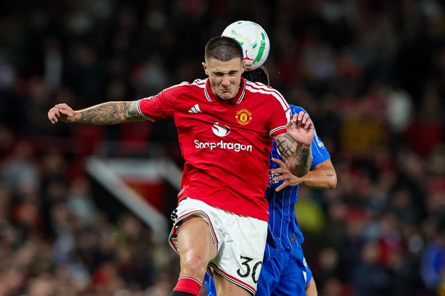 Benjamin Sesko of Manchester United leaps to head the ball during the Carabao Cup round 3 match Manchester United vs Brighton & Hove Albion at Old Trafford, Manchester, United Kingdom on 16 September 2026

(Photo by Mark Cosgrove/News Images)