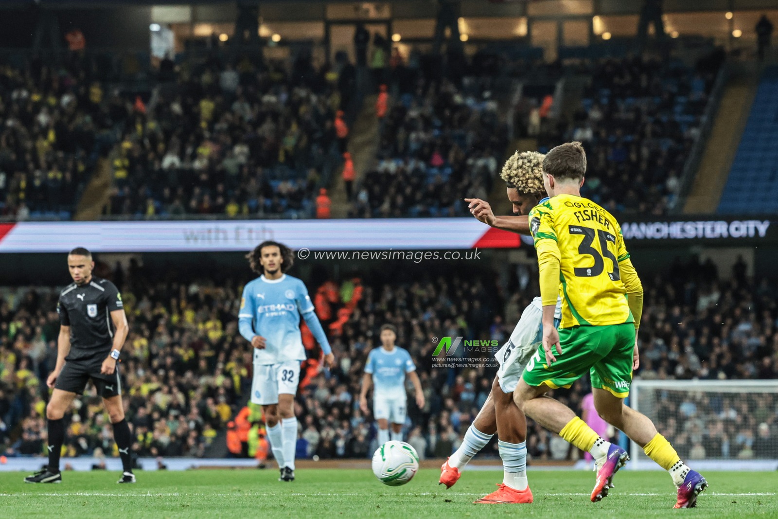 Carabao Cup round 3 Manchester City v Norwich City