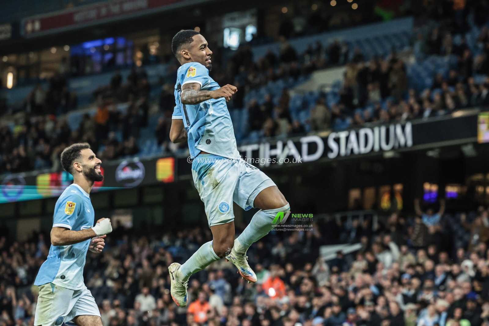 Allan of Manchester City celebrates his goal to make it 3-0 during the Carabao Cup round 3 match Manchester City vs Norwich City at Etihad Stadium, Manchester, United Kingdom on 17 September 2026

(Photo by Mark Cosgrove/News Images)