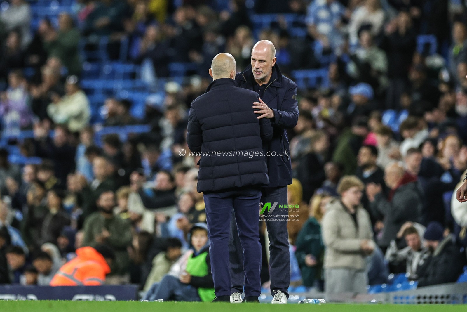Enzo Maresca manager of Manchester City and Philippe Clement manager of Norwich City shake hands after the game during the Carabao Cup round 3 match Manchester City vs Norwich City at Etihad Stadium, Manchester, United Kingdom on 17 September 2026

(Photo by Mark Cosgrove/News Images)