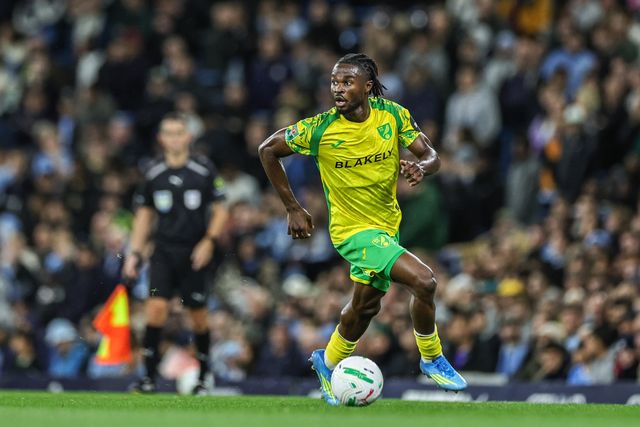 Darlin Yongwa of Norwich City breaks with the ball during the Carabao Cup round 3 match Manchester City vs Norwich City at Etihad Stadium, Manchester, United Kingdom on 17 September 2026

(Photo by Mark Cosgrove/News Images)