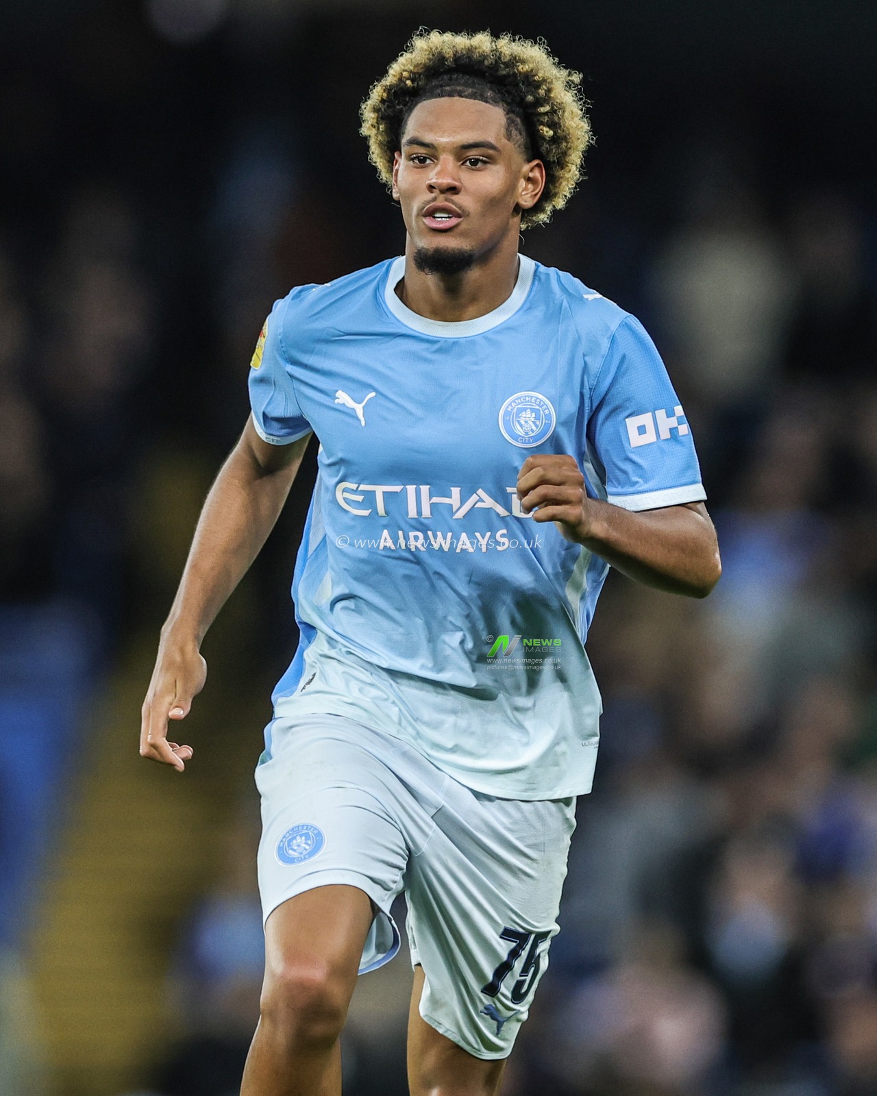 Floyd Samba of Manchester City during the Carabao Cup round 3 match Manchester City vs Norwich City at Etihad Stadium, Manchester, United Kingdom on 17 September 2026

(Photo by Mark Cosgrove/News Images)