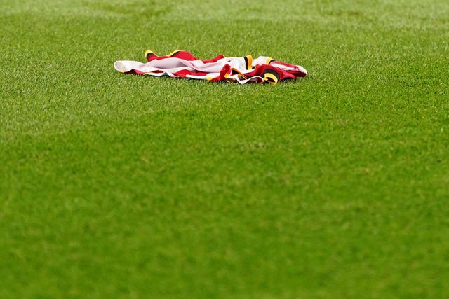 Igor Thiago of Brentford shirt after he makes it 2-0 during the Premier League match Brentford vs Chelsea at GTECH Community Stadium, London, United Kingdom on 18 September 2026

(Photo by Harvey Murphy/News Images)