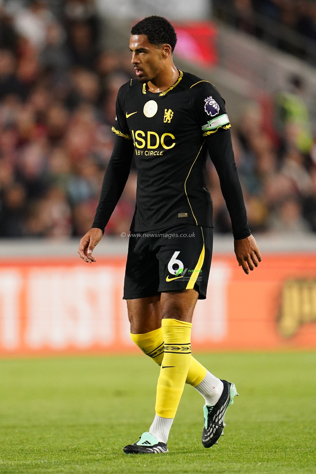 Levi Colwill of Chelsea during the Premier League match Brentford vs Chelsea at GTECH Community Stadium, London, United Kingdom on 18 September 2026

(Photo by Harvey Murphy/News Images)