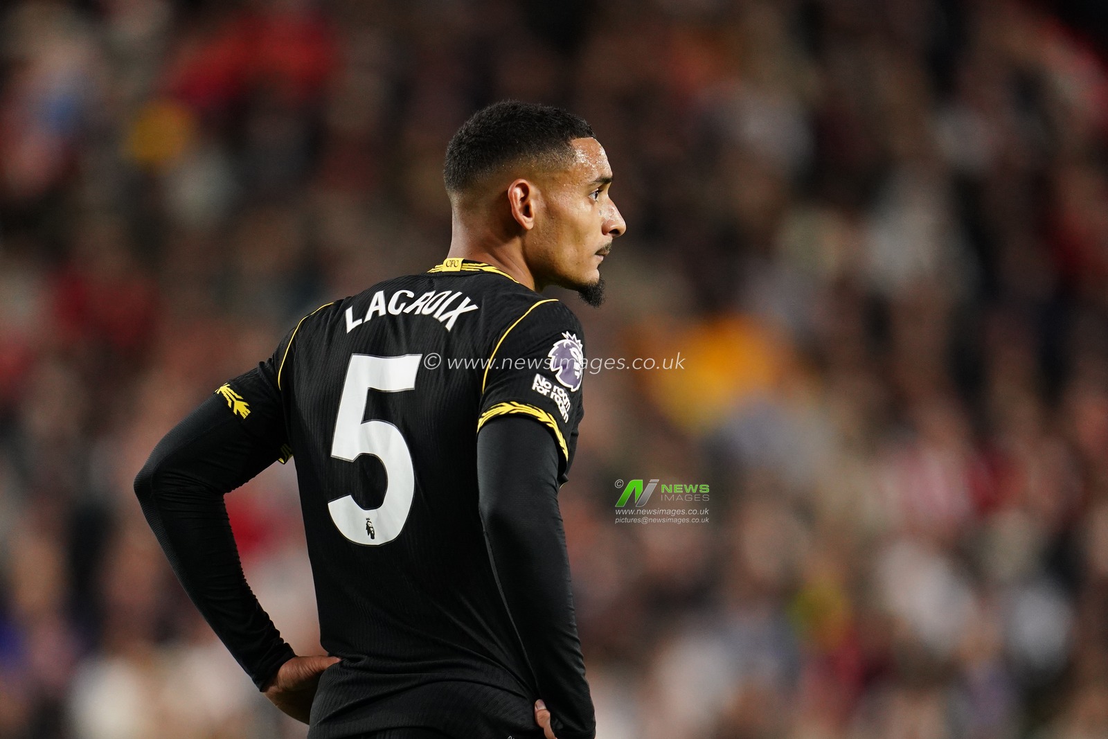 Maxence Lacroix of Chelsea during the Premier League match Brentford vs Chelsea at GTECH Community Stadium, London, United Kingdom on 18 September 2026

(Photo by Harvey Murphy/News Images)