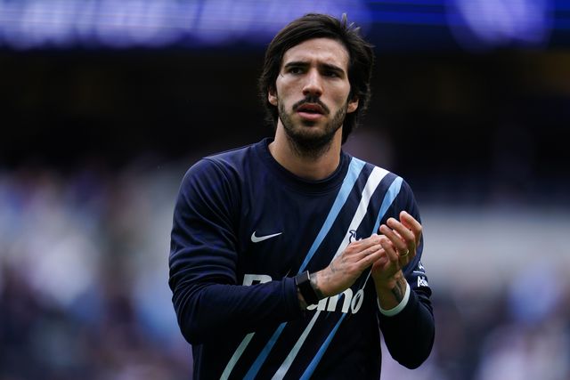Sandro Tonali of Tottenham Hotspur ahead of kick off during the Premier League match Tottenham Hotspur vs Aston Villa at Tottenham Hotspur Stadium, London, United Kingdom on 19 September 2026

(Photo by Harvey Murphy/News Images)